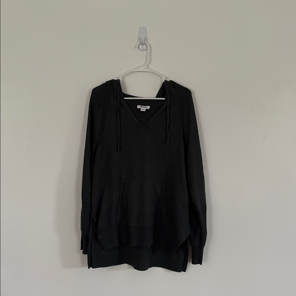 Athleta Green V-Neck Sweater